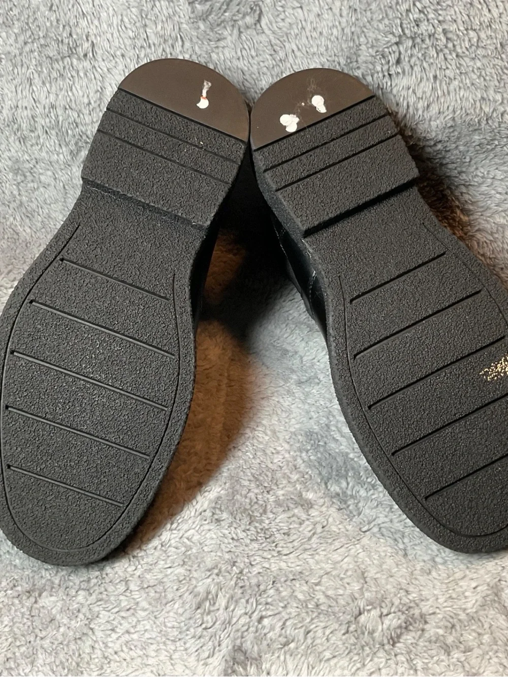 New Nordstrom Men’s Abound Black Chelsea pull on Boots Size 8M with Lug sole.